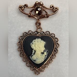 New Vintage-style Rose Coppertone Victorian Dangle Heart Cameo Brooch / Pin